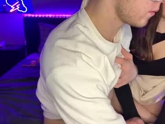 Recent screenshot of 2hot1love