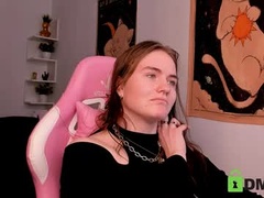 Recent screenshot of _alice_green_