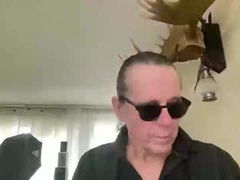 Recent screenshot of _anneonamouse