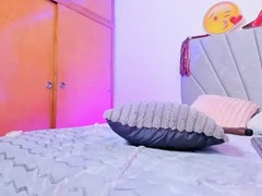 Recent screenshot of _briana_fox