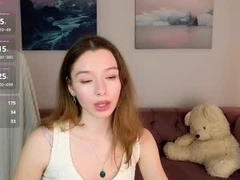 Recent screenshot of _lilithgrimm_