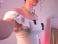 Recent screenshot of _louiseana_