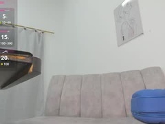 Recent screenshot of _miarose__