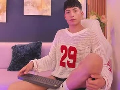 Recent screenshot of adann_scott