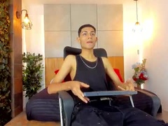 Recent screenshot of adonis_wb
