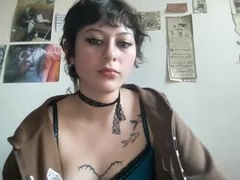 Recent screenshot of adorememadamnova