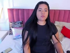 Recent screenshot of alana_rosse25
