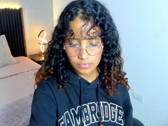 Recent screenshot of alani_rose_