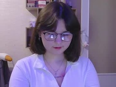 Recent screenshot of alice_glamour