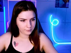 Recent screenshot of aliceinredsquare_