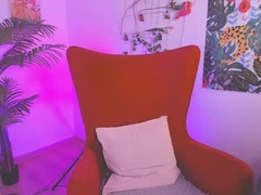 Recent screenshot of aliciacore
