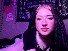 Recent screenshot of alisha_sky_