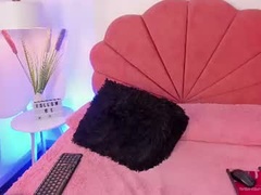 Recent screenshot of allia_moon
