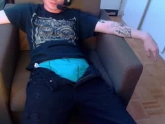 Recent screenshot of alternativedaddy97