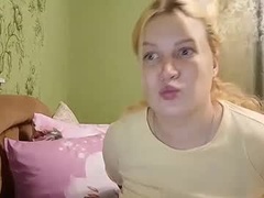 Recent screenshot of amaliagirl