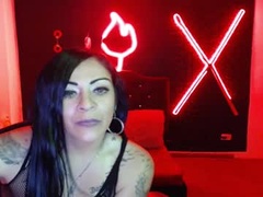 Recent screenshot of amelia_jones_35