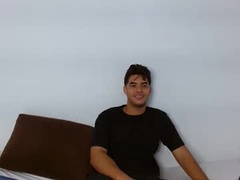 Recent screenshot of andrew_skinny18