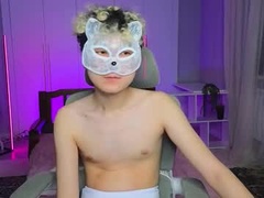 Recent screenshot of angel_whispers_x