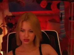 Recent screenshot of angelaholmes