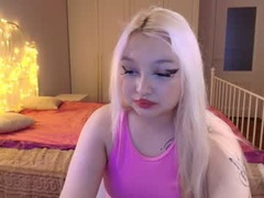 Recent screenshot of angelicaya