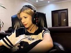 Recent screenshot of annie1fuc4