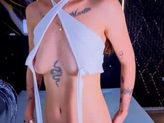 Recent screenshot of annie777_