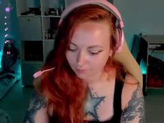 Recent screenshot of annie__bloom