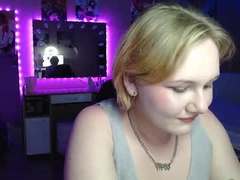 Recent screenshot of annievi