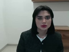 Recent screenshot of ari_cheerful