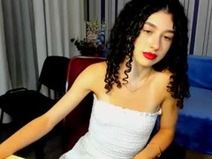 Recent screenshot of arianafoxi