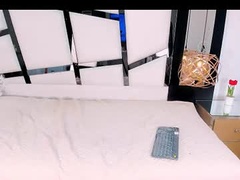 Recent screenshot of ariannarussell_