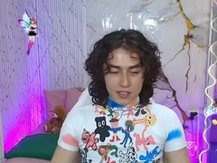 Recent screenshot of ariell_tay