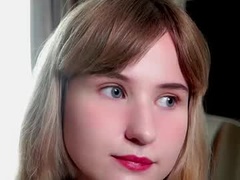 Recent screenshot of baby_blonde__