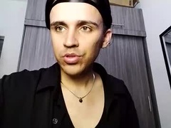 Recent screenshot of babydarkpink