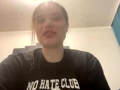 Recent screenshot of babymeow17