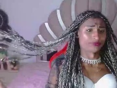 Recent screenshot of bella_fox723