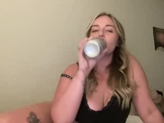 Recent screenshot of blondeandbent