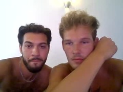 Recent screenshot of blondiexbrunette