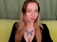 Recent screenshot of blondyjolly