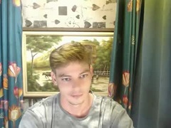 Recent screenshot of blueyedboyinasia