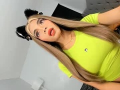 Recent screenshot of blythehugecock