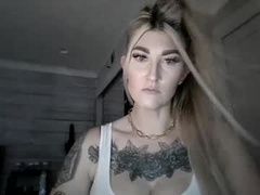 Recent screenshot of bombshellbaddieoc