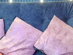 Recent screenshot of brunette_candyy_