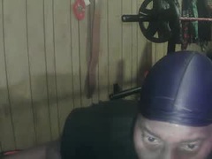 Recent screenshot of bussitdown_313
