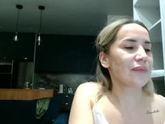 Recent screenshot of caged_beauty