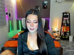 Recent screenshot of callme_ivyaguas