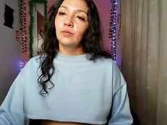 Recent screenshot of callme_lolas