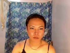 Recent screenshot of callme_meya_in_asia