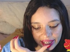 Recent screenshot of cami_casti777