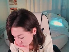 Recent screenshot of cammila_cute